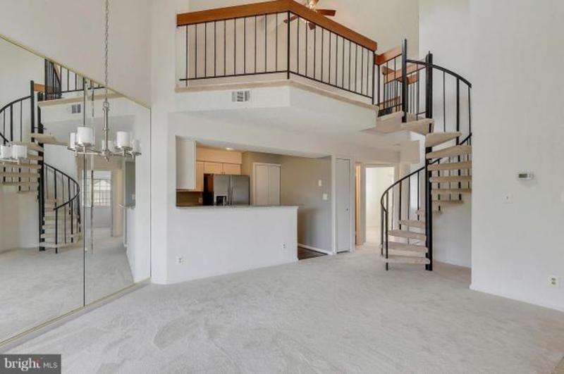 Private Room in 2Bed.2Bath