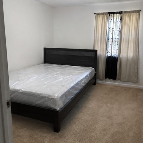 Montgomery Home (id. 36916)
