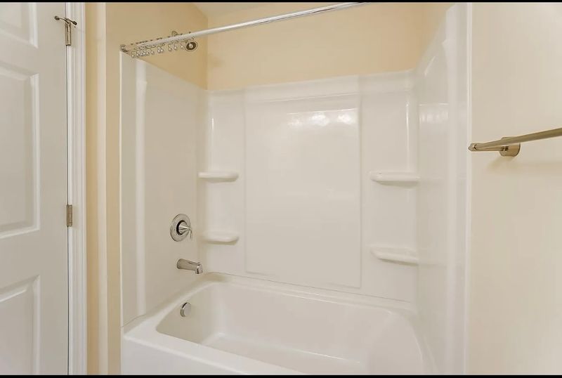 roommates in West Chester Private Room in 3Bed.2.5Bath - cirtru.com