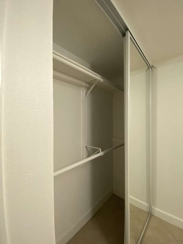 Private Room in 3Bed.2Bath