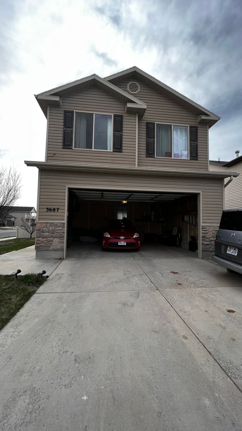 roommates in Eagle Mountain Private Room in 3Bed.2.5Bath - cirtru.com
