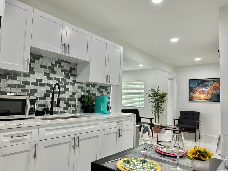 roommates in Tampa Entire Place 1Bed.1Bath - cirtru.com