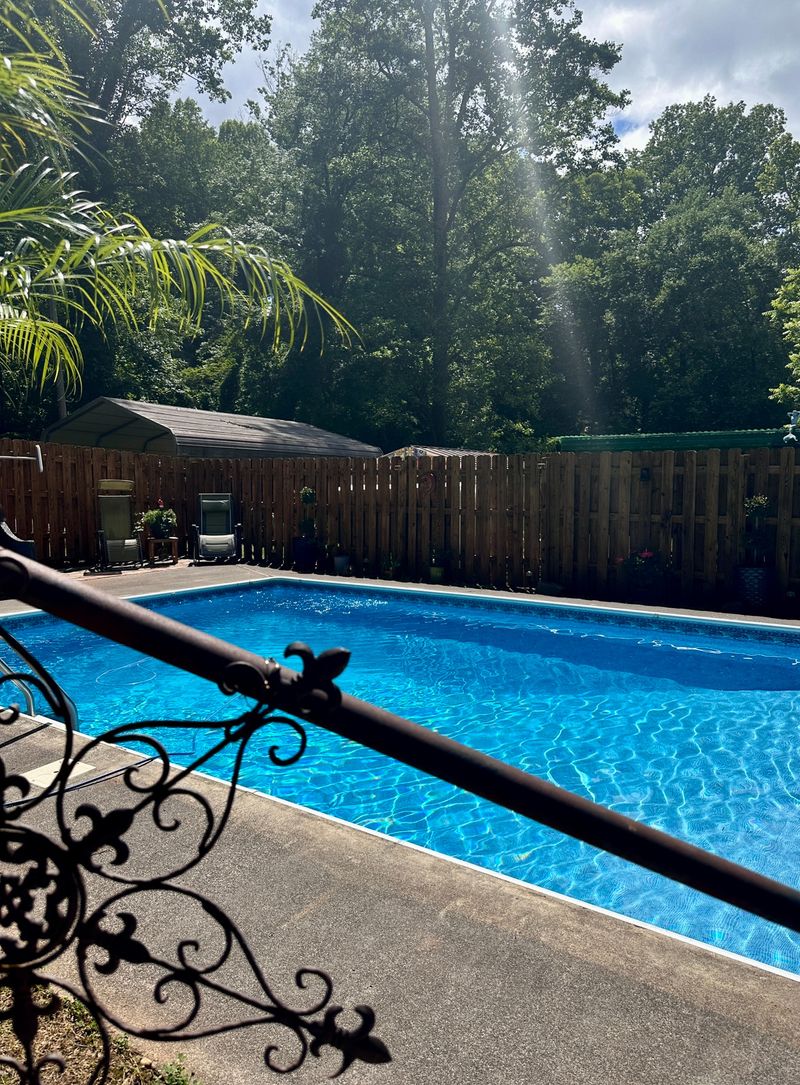 roommates in Winston-Salem Private Room in 3Bed.1.5Bath - cirtru.com