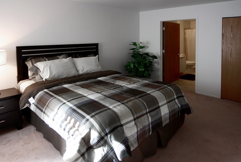 Private Room in 2Bed.2Bath