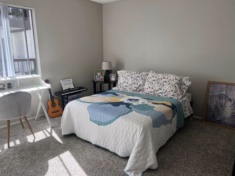 roommates in Huntington Beach Private Room in 1Bed.1Bath - cirtru.com