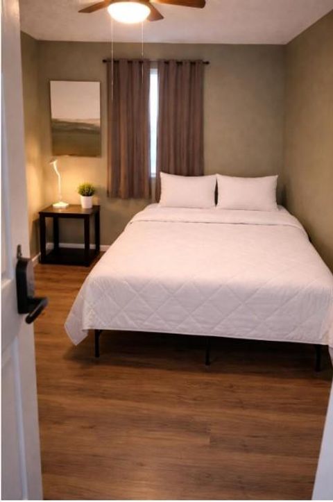 roommates in Undisclosed, Houston, TX 77033 $139–$147/week • Clean, Furnished Private Rooms • No Move-In Fee • Utilities & Wi-Fi Included (id. 1088) - cirtru.com