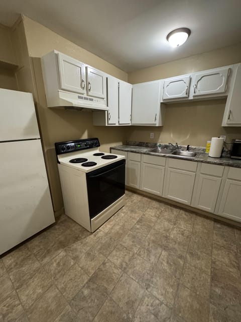 roommates in Undisclosed, Indianapolis, IN 46237 Perry Township Home (id. 37925) - cirtru.com