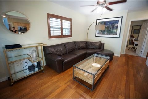 Private Room in 1Bed.1Bath