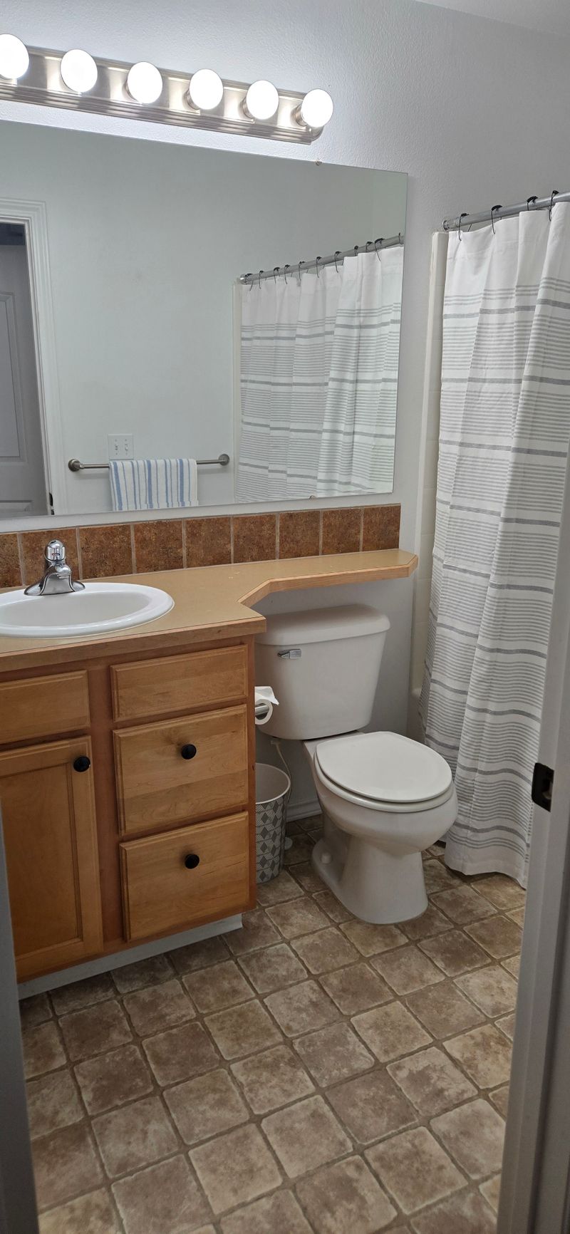 roommates in Nampa Private Room in 3Bed.2Bath - cirtru.com