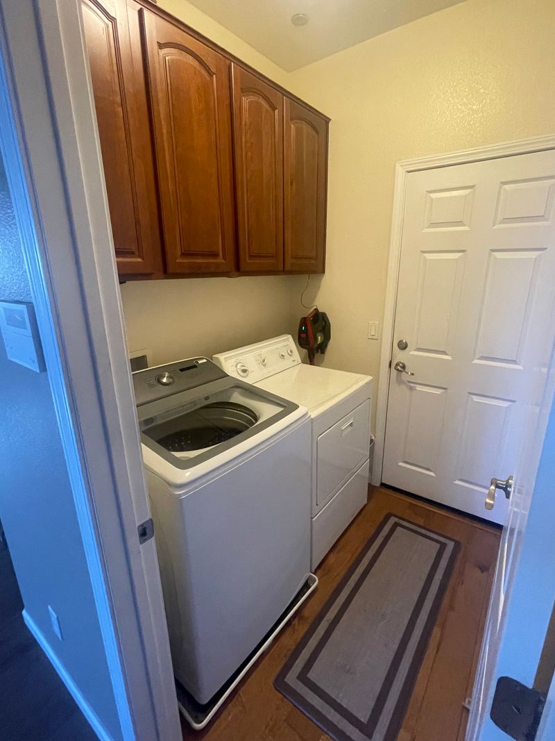 roommates in Brentwood Room3Bed.2Bath - cirtru.com