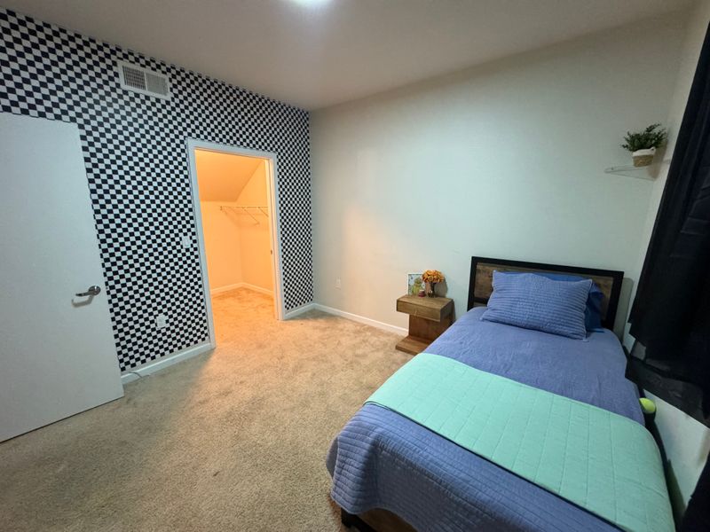 roommates in Laguna Niguel Private Room in 2Bed.2Bath - cirtru.com