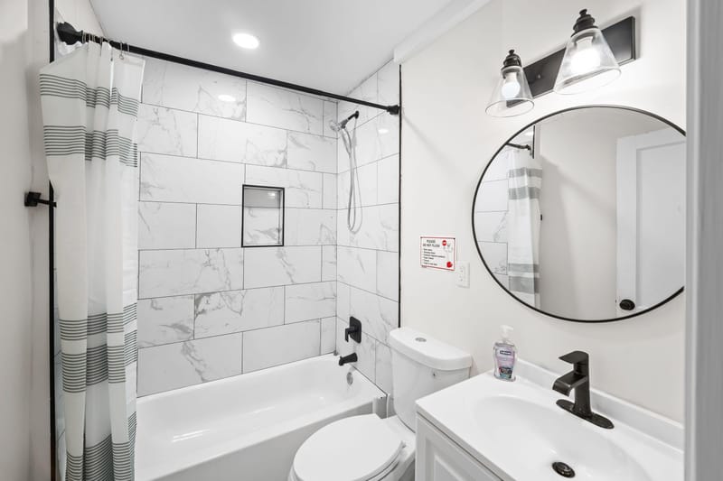 Newly Renovated | 5⃣ mins to San Marco | Access to I-90 and 1 | 9⃣ mins to Downtown Jax (id. 17405)