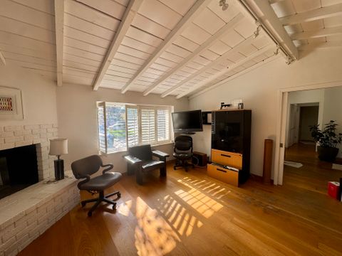 roommates in Los Angeles Room4Bed.3Bath - cirtru.com