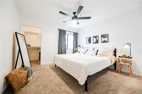 Fully Furnished in Seven Hills (id. 34652)
