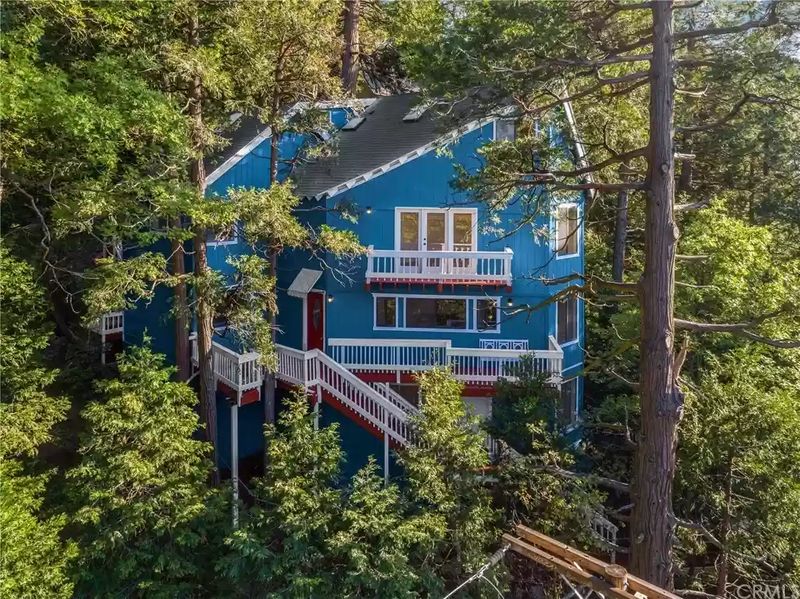 roommates in Crestline Private Room in 4Bed.3Bath - cirtru.com