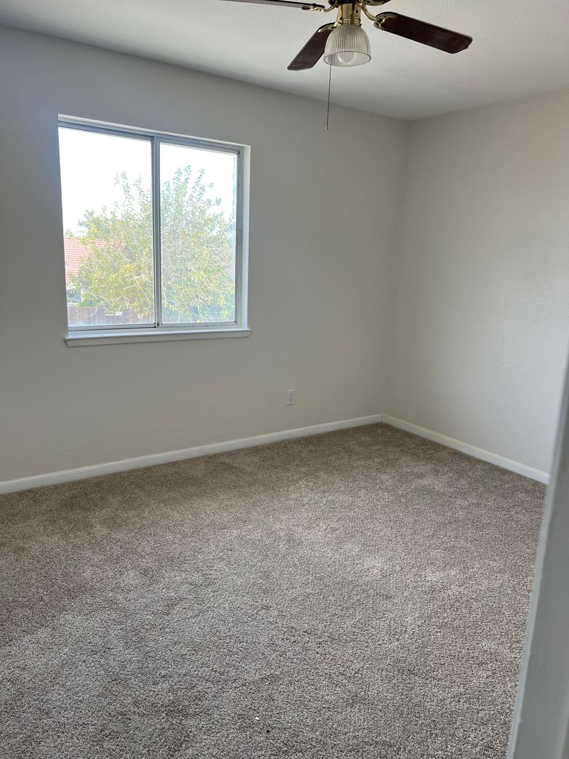 roommates in Los Banos Private Room in 4Bed.2.5Bath - cirtru.com