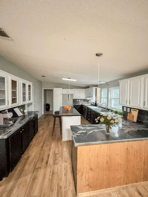 Middleburg House with Television. Homey & comfortable (id. 6814)