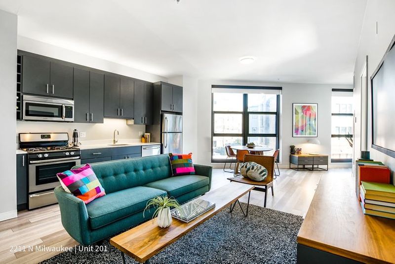 roommates in Chicago Entire Place 3Bed.3Bath - cirtru.com