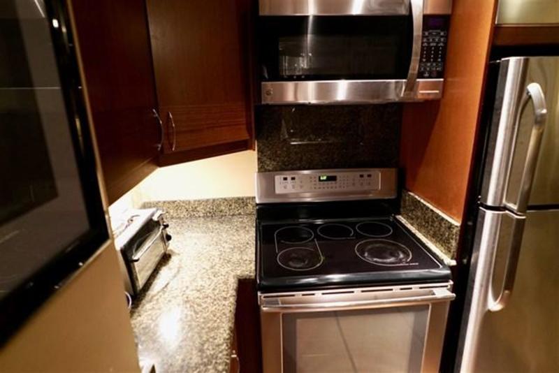 Private Room in 2Bed.2Bath