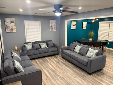 Newly Renovated Home close to Marta and Public Transportation in the Heart of Atlanta (id. 39772)