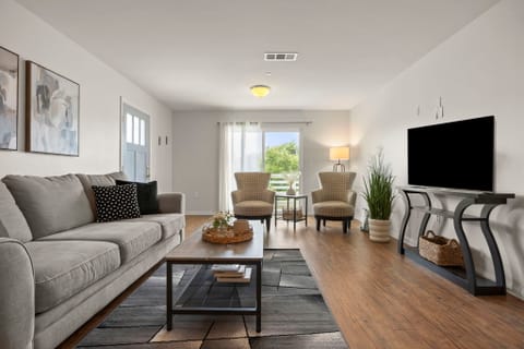 Entire Place 3Bed.2Bath