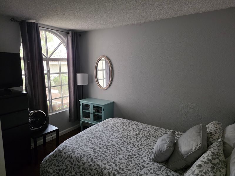 roommates in Henderson Private Room in 2Bed.2Bath - cirtru.com