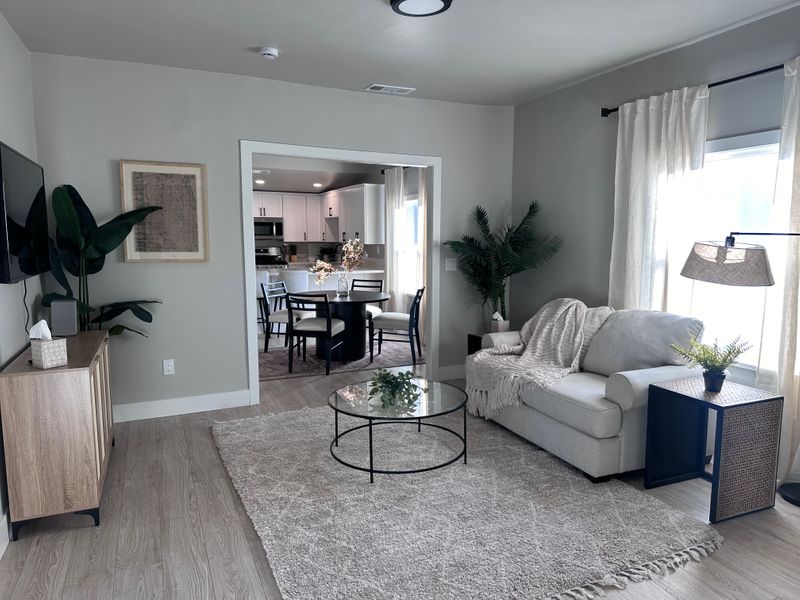 roommates in Sacramento Entire Place 2Bed.1Bath - cirtru.com