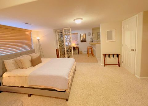 Private Room in 1Bed.1Bath