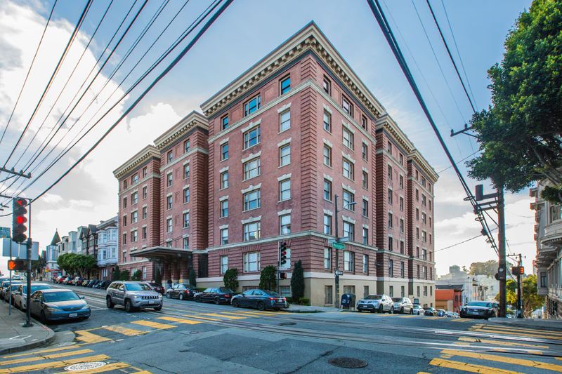 roommates in San Francisco Room2Bed.1Bath - cirtru.com