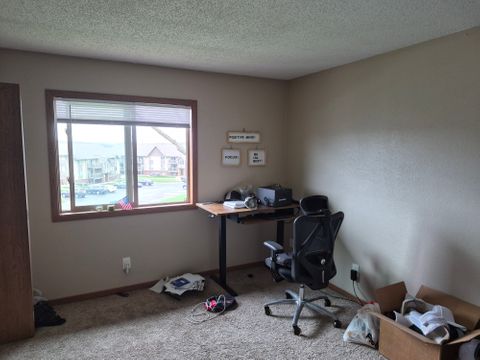 Private Room in 2Bed.1.5Bath