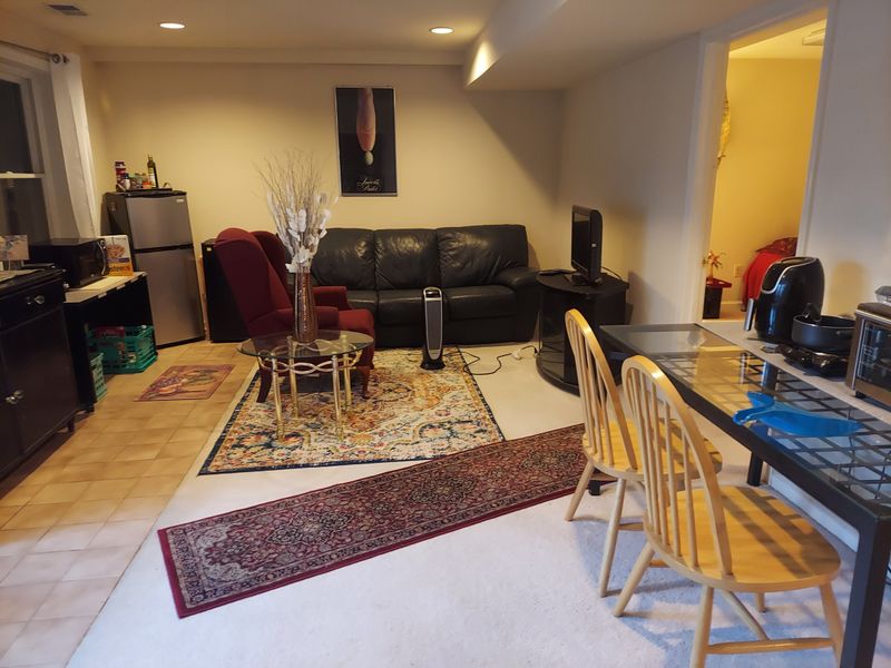 roommates in Silver Spring Private Room in 2Bed.1Bath - cirtru.com