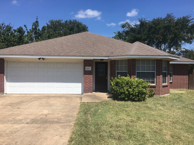 Private Room in 3Bed.2Bath