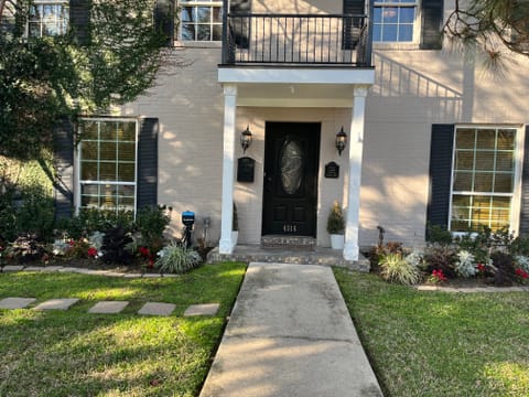 Entire Place 3Bed.2Bath