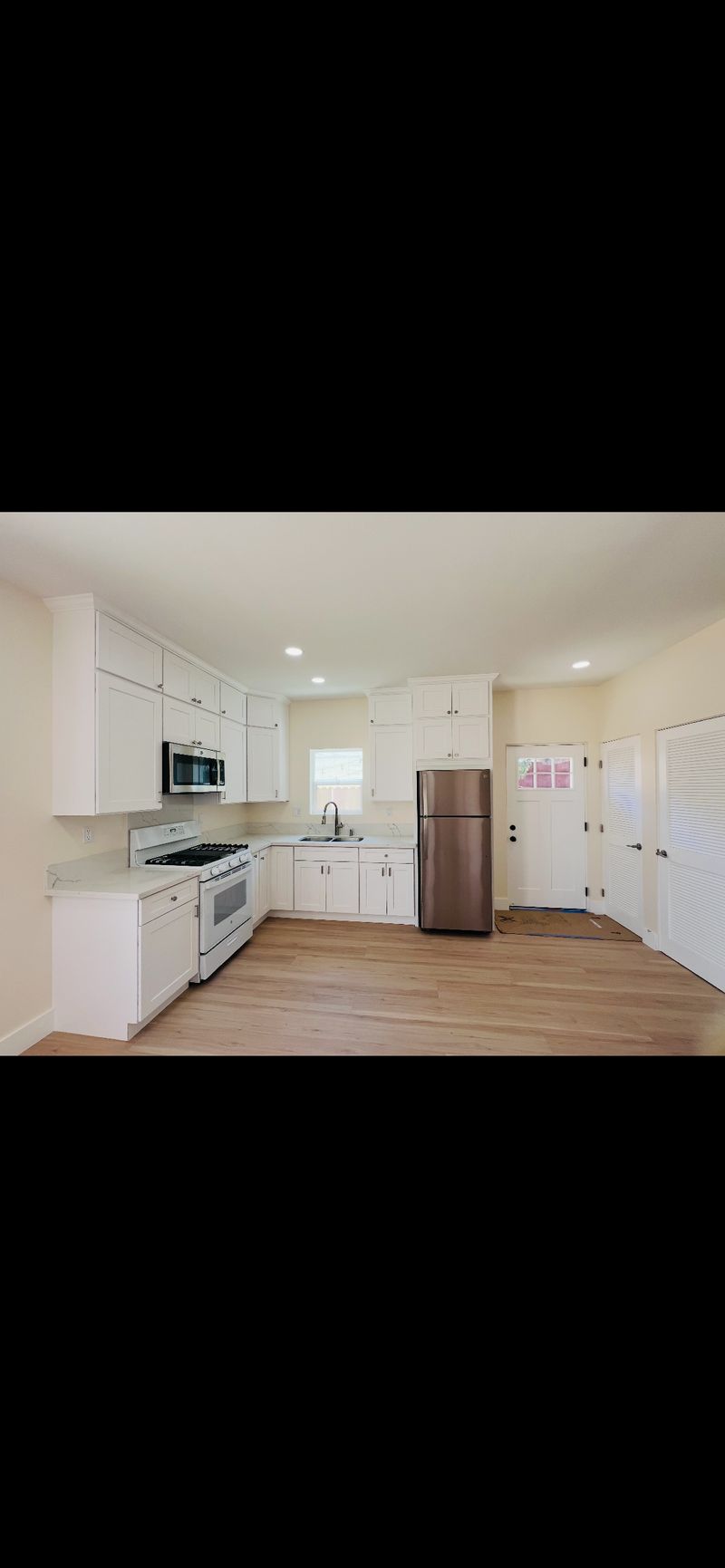 roommates in Ventura Entire Place 2Bed.1Bath - cirtru.com