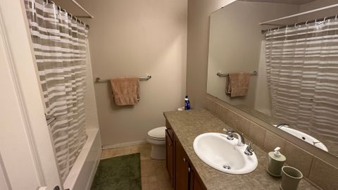 Private Room in 2Bed.2.5Bath