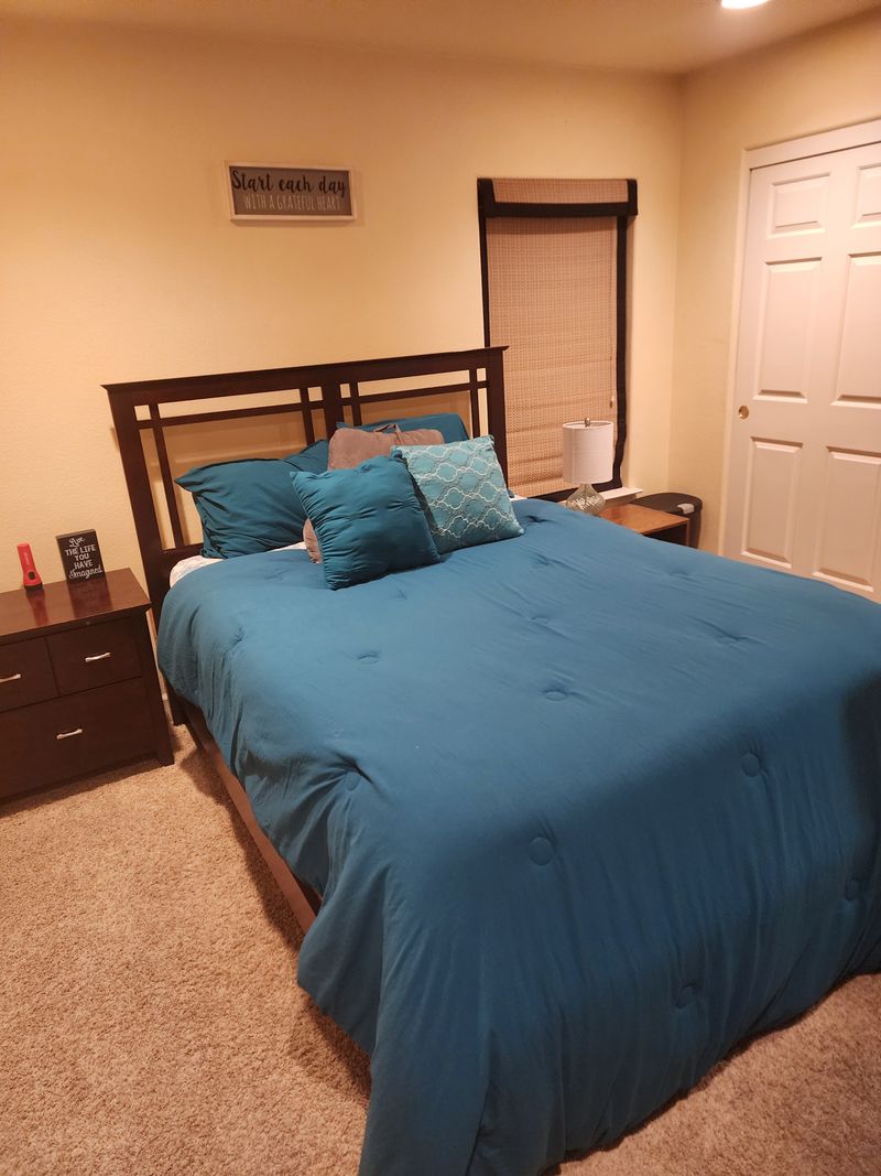 roommates in Oakley Private Room in 4Bed.3Bath - cirtru.com