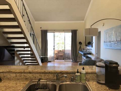 roommates in Los Angeles Private Room in 2Bed.2Bath - cirtru.com