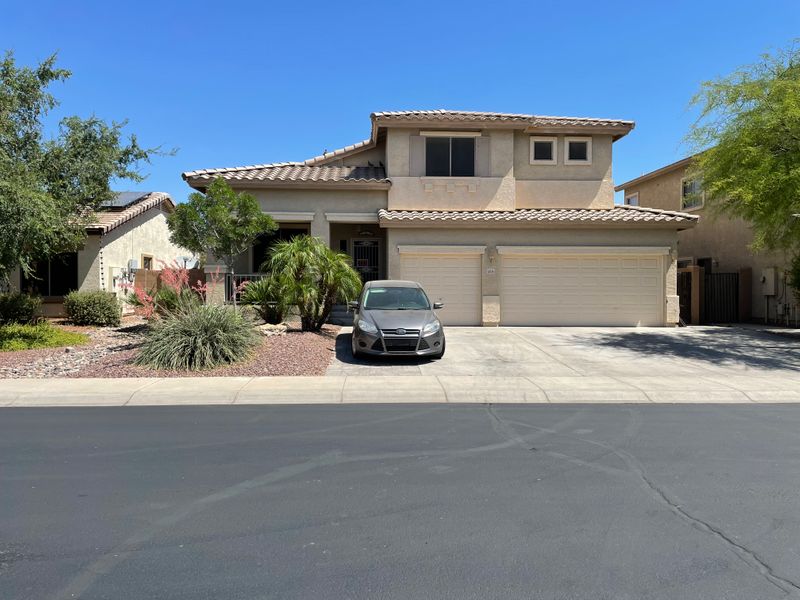 roommates in Buckeye Room1Bed.1Bath - cirtru.com
