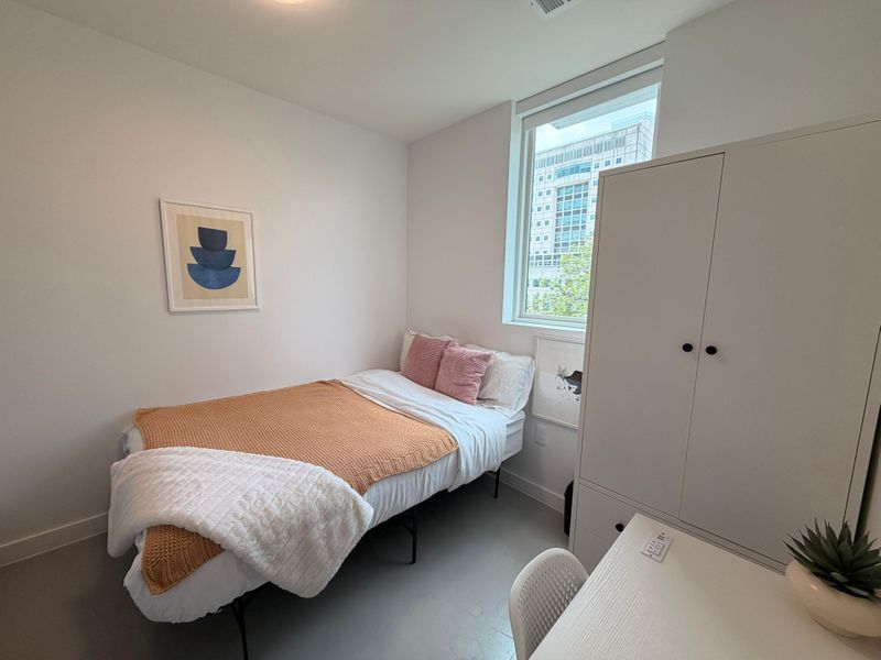 roommates in Undisclosed, Austin, TX 78701 Downtown Austin - Cozy (id. 33578) - cirtru.com