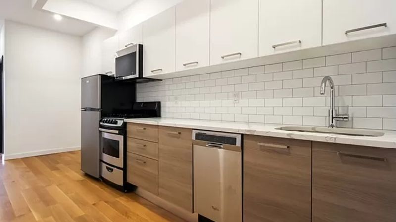 roommates in New York City Private Room in 3Bed.2Bath - cirtru.com