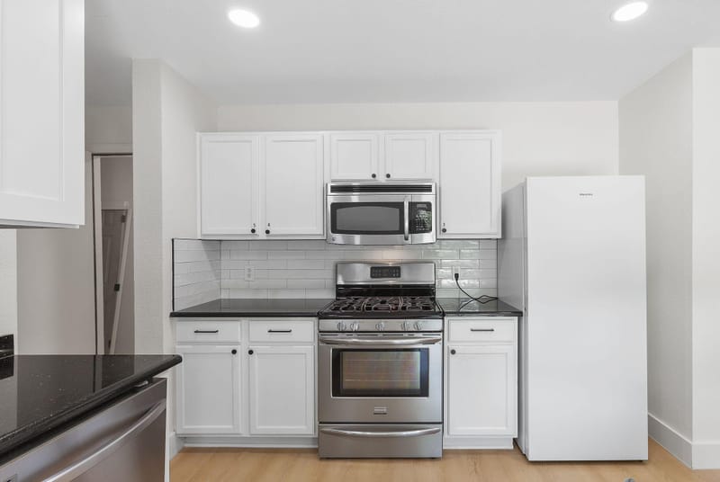 roommates in Undisclosed, Kyle, TX 78640 Modern Co-Living near Texas State University & Austin Transit Lines (id. 37980) - cirtru.com