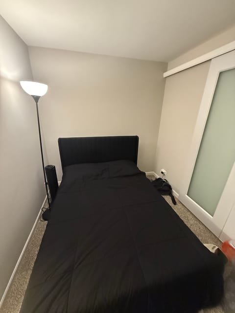 roommates in Schaumburg Entire Place 1Bed.1Bath - cirtru.com