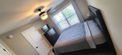 Room4Bed.3Bath