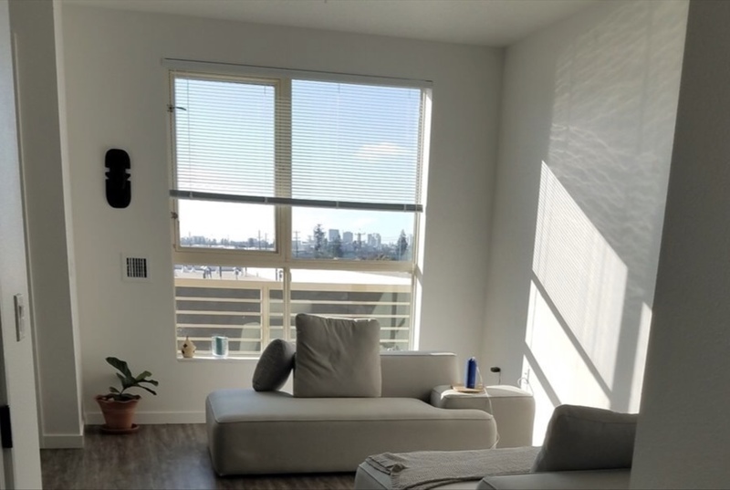 Private Room/Bath available