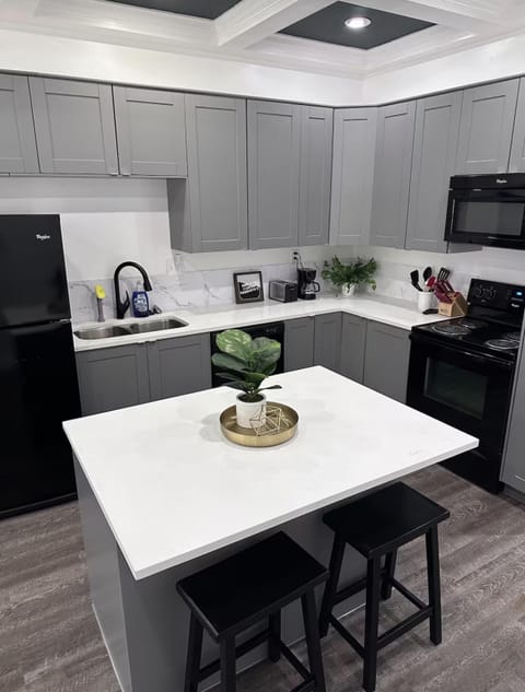roommates in Undisclosed, Indianapolis, IN 46203 Live in Fountain Square (id. 27081) - cirtru.com