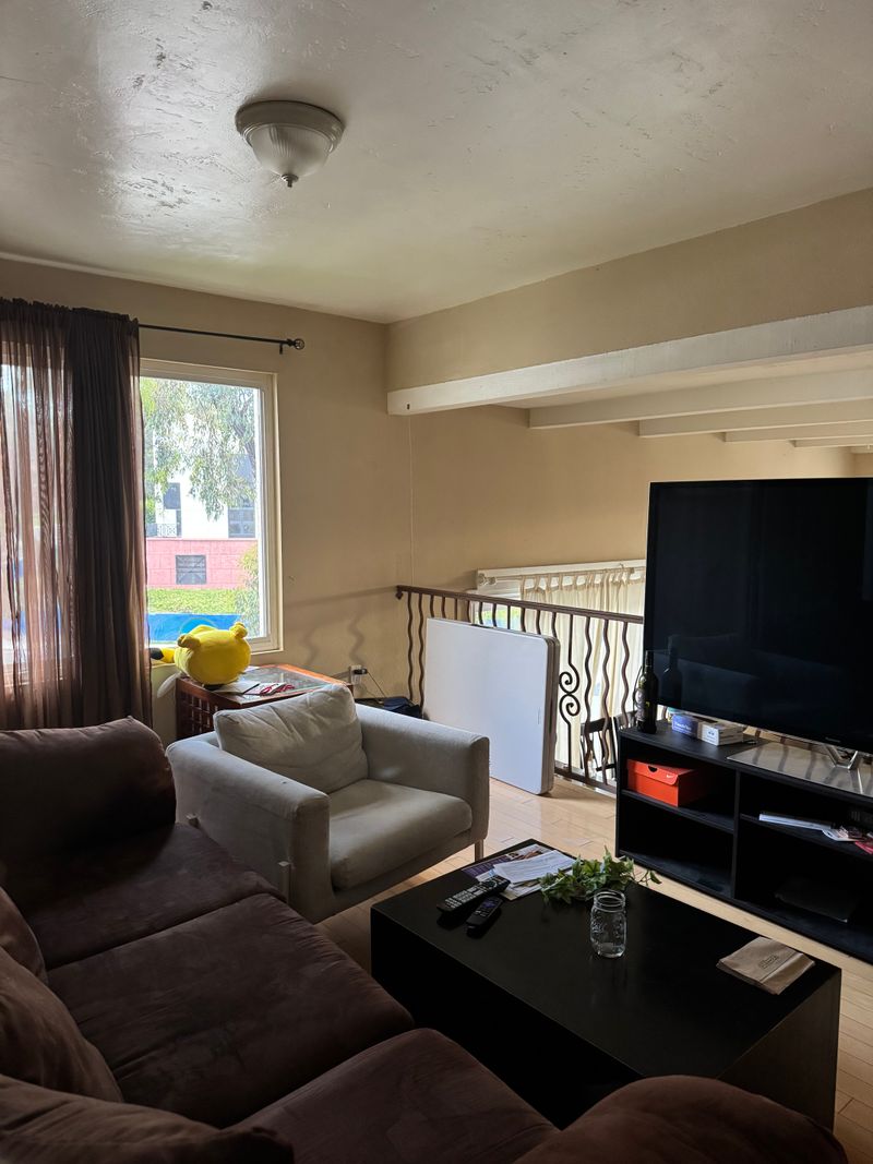 roommates in La Jolla Private Room in 4Bed.2.5Bath - cirtru.com