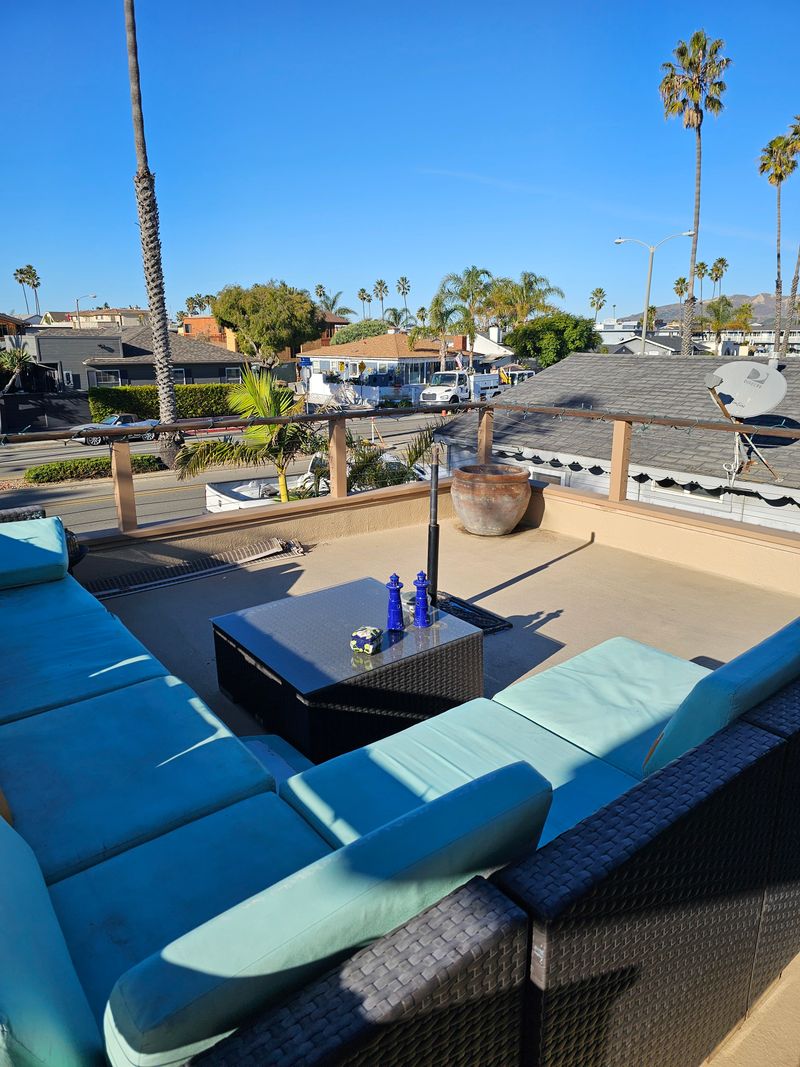 roommates in Ventura Private Room in 2Bed.2.5Bath - cirtru.com