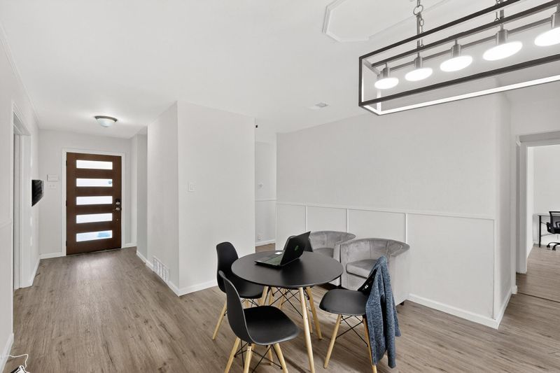 roommates in Undisclosed, Plano, TX 75074 WE MAY NOT BE FOR YOU. We Are For Quality Working Professionals Seeking a Community to #RentSmarter •  A Home: You Deserve More Than Just a Room!All Utilities •  1Gig WiFi • Fully Stocked Kitchen • Easy Access to I-190, 75 Top Host in Plano (id. 21518) - cirtru.com