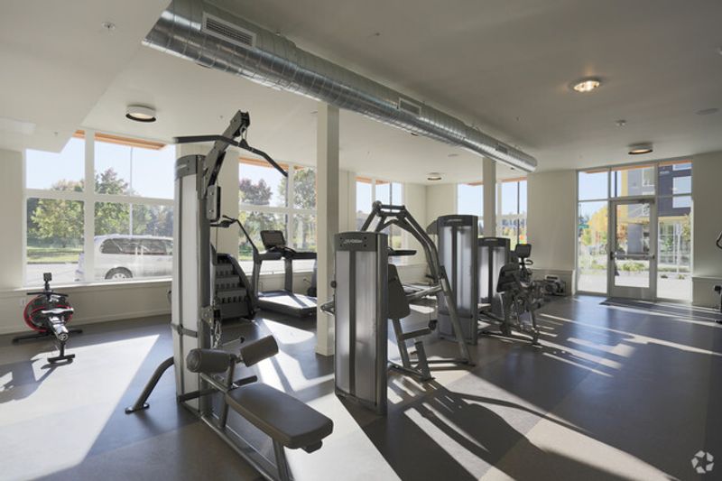 roommates in Hillsboro Private Room in 2Bed.1Bath - cirtru.com