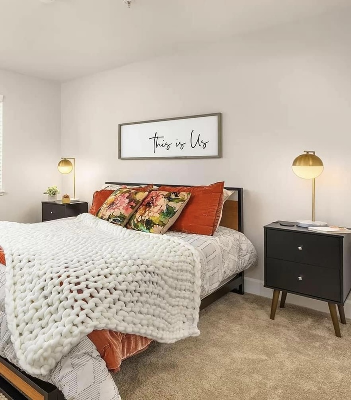 I’m offering a charming studio